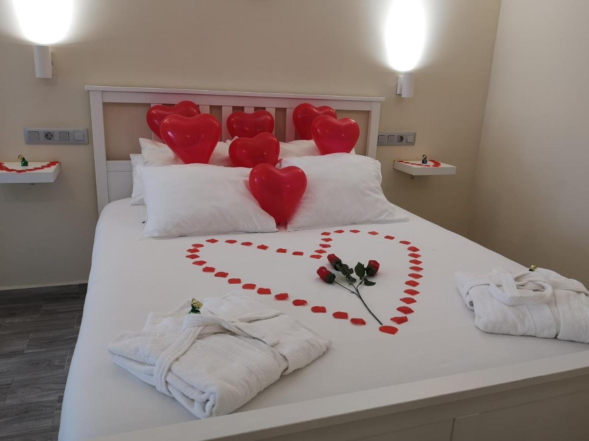 Eres Emerita "Apartamentos & Suites" ميريذا المظهر الخارجي الصورة
