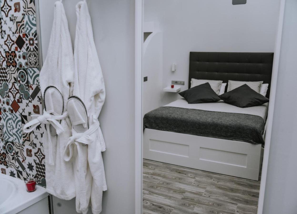 Eres Emerita "Apartamentos & Suites" ميريذا المظهر الخارجي الصورة