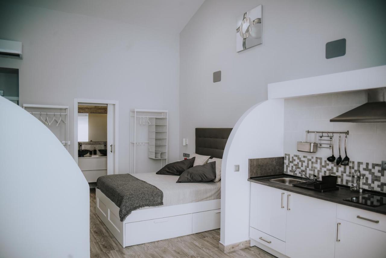 Eres Emerita "Apartamentos & Suites" ميريذا المظهر الخارجي الصورة